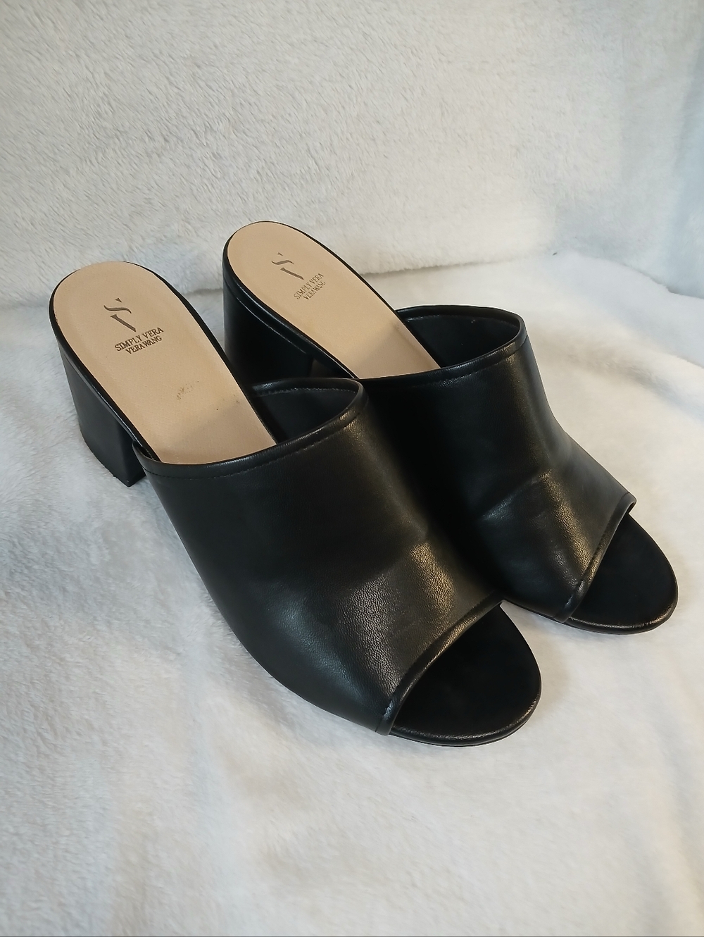 Simply Vera Wang Mules Size 10